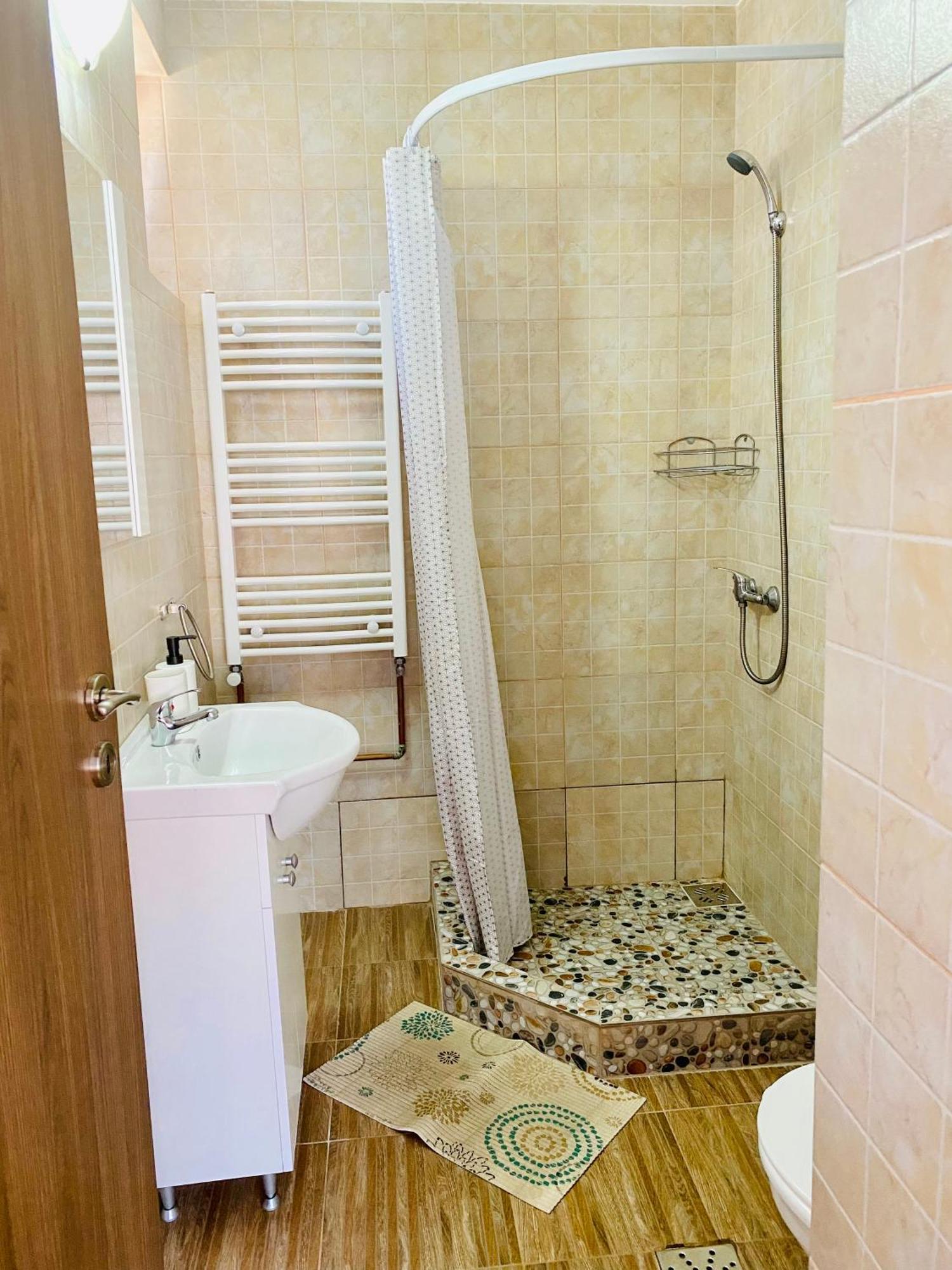 Casa Victoria Ξενοδοχείο Cîrţişoara Εξωτερικό φωτογραφία